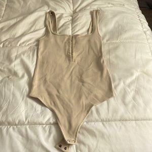 Cream Abercrombie Ribbed, Button Front Body Suit